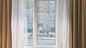 foggy-window-broken-seal